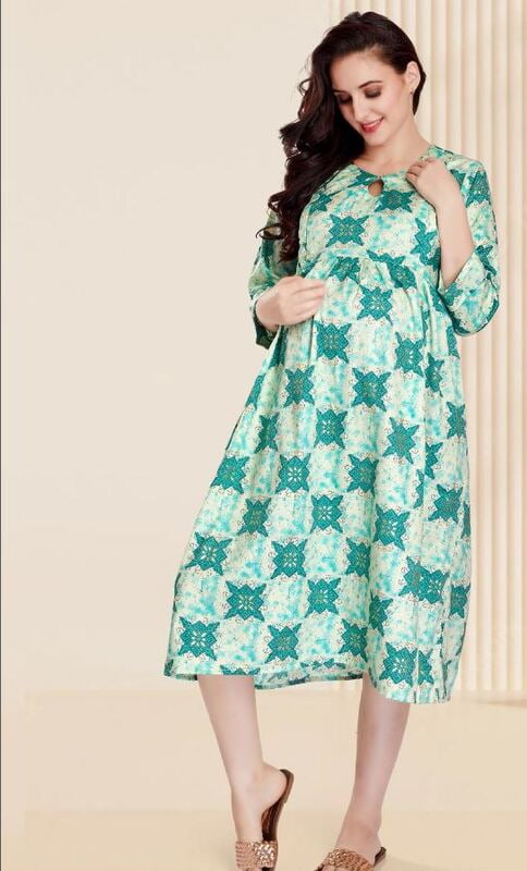 Minelli Printed Maternity / Feeding Gown - Green Stars 3/4th Gown
