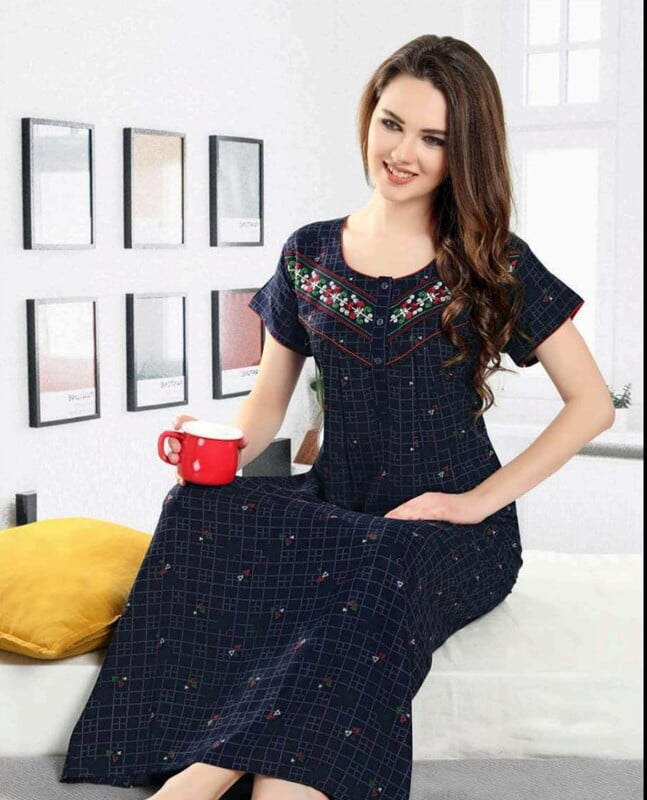 Minelli Pleat Alpine Rayon Nightdress - Black Embroidery Minelli Pleat Alpine Rayon Nightdress - Black Embroidery